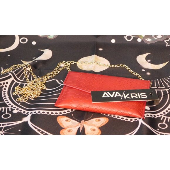 Ava/Kris Tiny Red Faux Snake Skin Crossbody Bag NWT - Picture 1 of 5